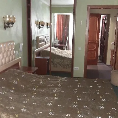 Art-Hotel-3
